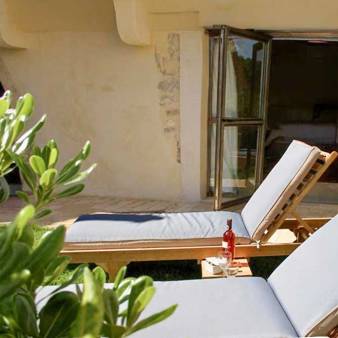 Près d'Uzès, une chambre d’hôtes ouverte sur le jardin 