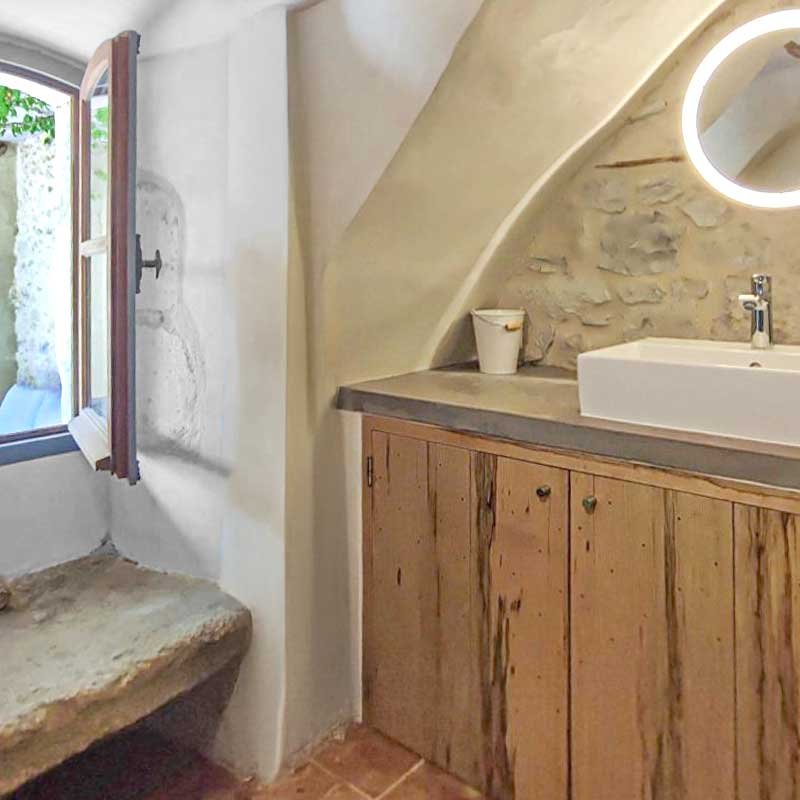 Une confortable chambre d'hôtes près d'Uzès